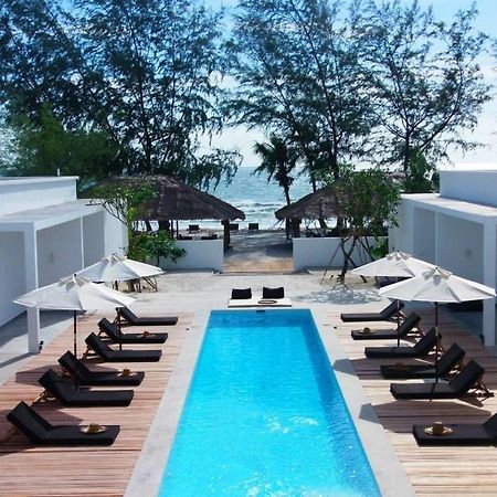 Tamu Otres Hotel Сиханоуквил Екстериор снимка