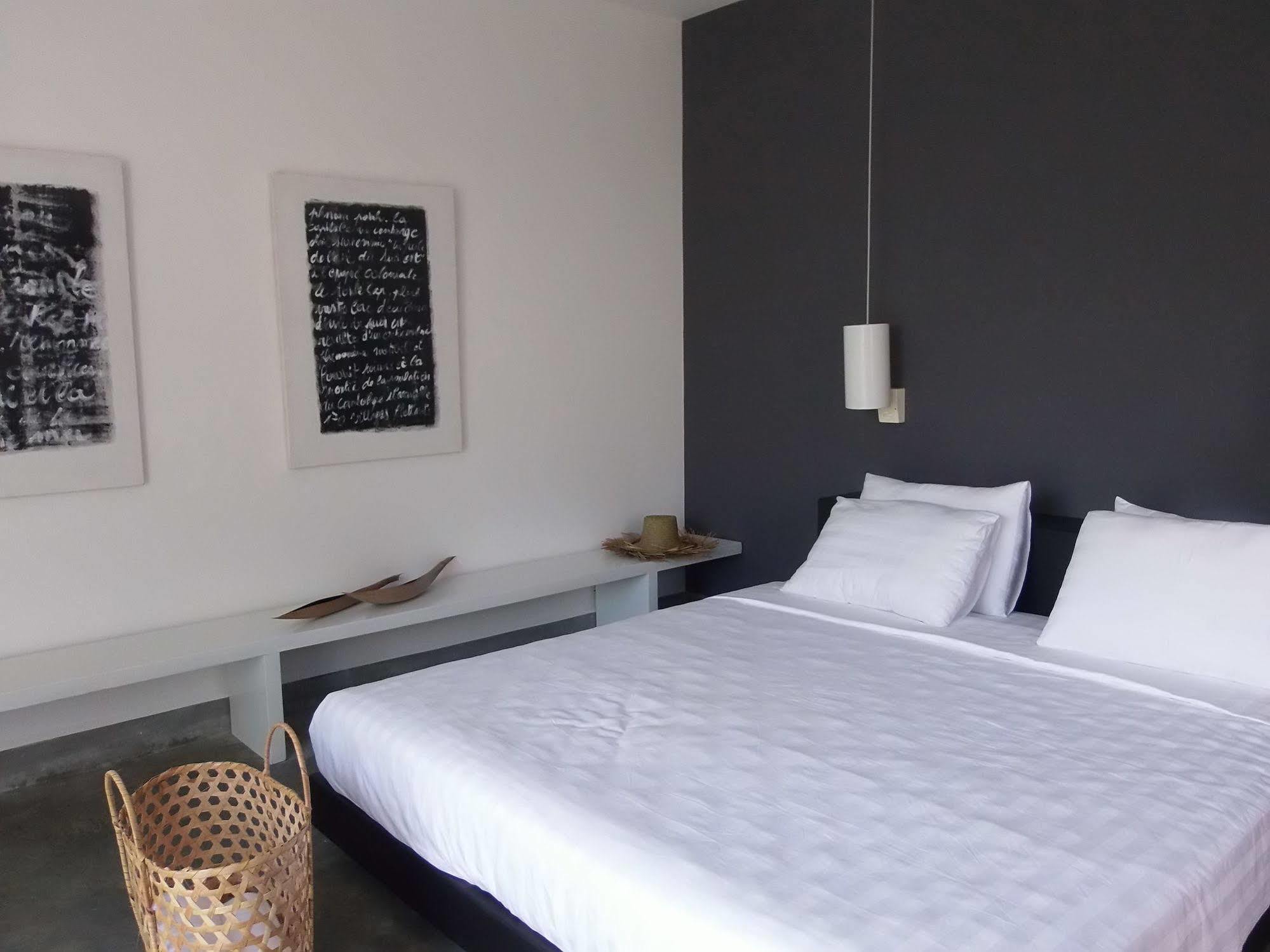 Tamu Otres Hotel Сиханоуквил Екстериор снимка
